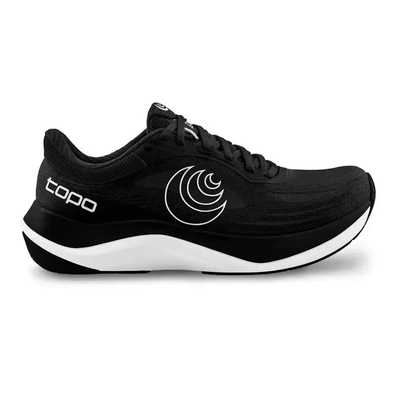 TOPO ULTRAFLY 6 – BLACK/WHITE – US 7 – M096-BLWH--070